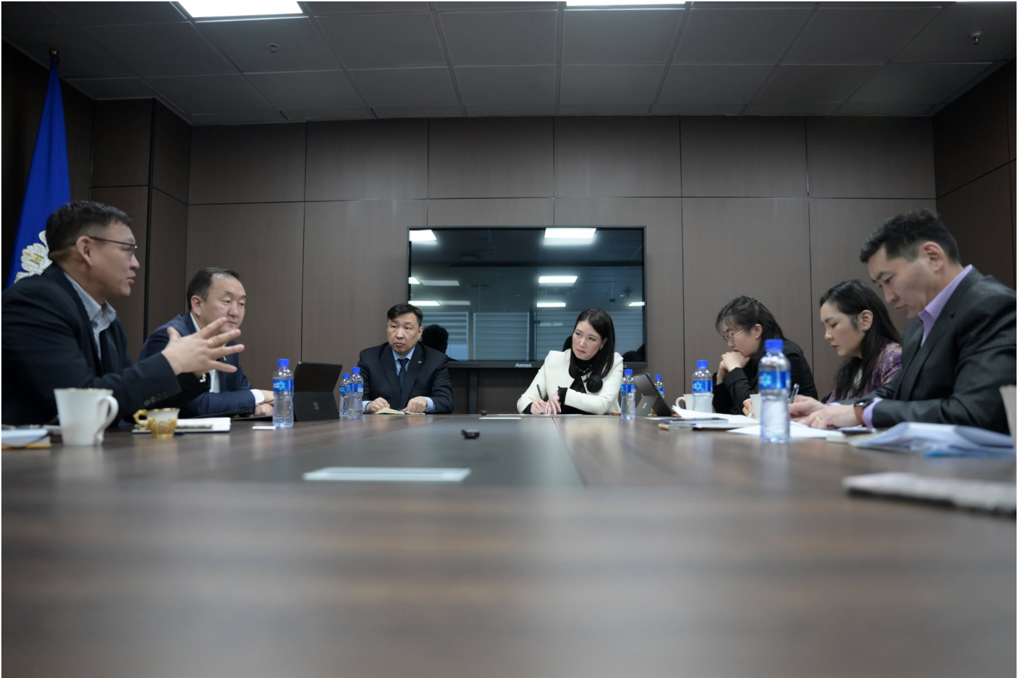 “Сүүн дархлаа” зорилтот хөтөлбөрийн ажлын хэсгийн ээлжит хуралдаан боллоо